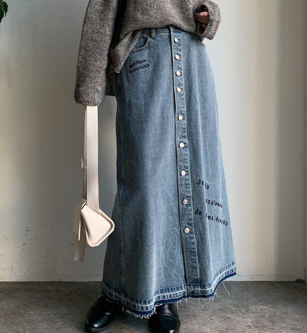  「【WEB限定】デニム刺繍フロントボタンスカート」|スカート|
