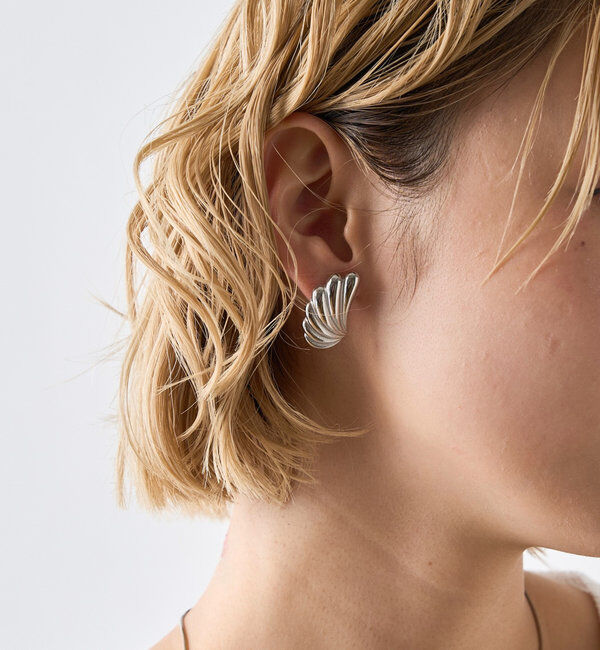  「羽モチーフピアス」|ブローチ・コサージュ|