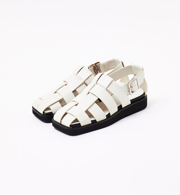AU BANNISTER「【LAROUTE】スクエアメッシュサンダル」|サンダル|オフホワイト