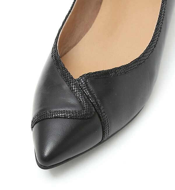 AU BANNISTER「パイピングデザインフラットパンプス」|パンプス|