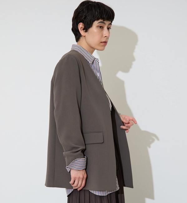 Liesse「【定番】ダブルクロスノーカラージャケット」|ノーカラージャケット|