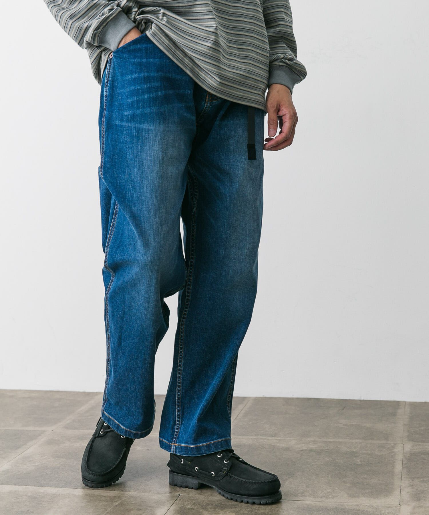 URBAN RESEARCH DOORS「『別注』Gramicci　Mountain Wide Pants」|デニム|