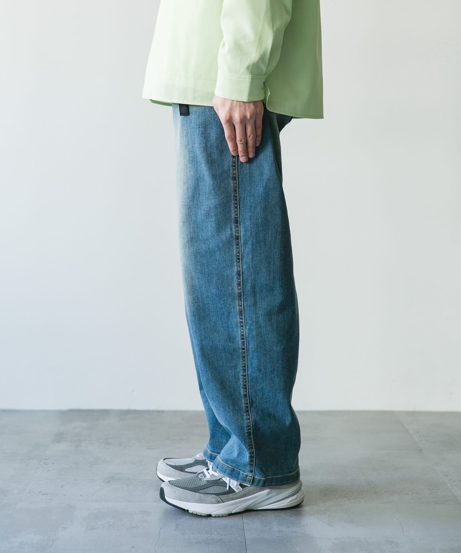 URBAN RESEARCH DOORS「『別注』Gramicci　Mountain Wide Pants」|デニム|