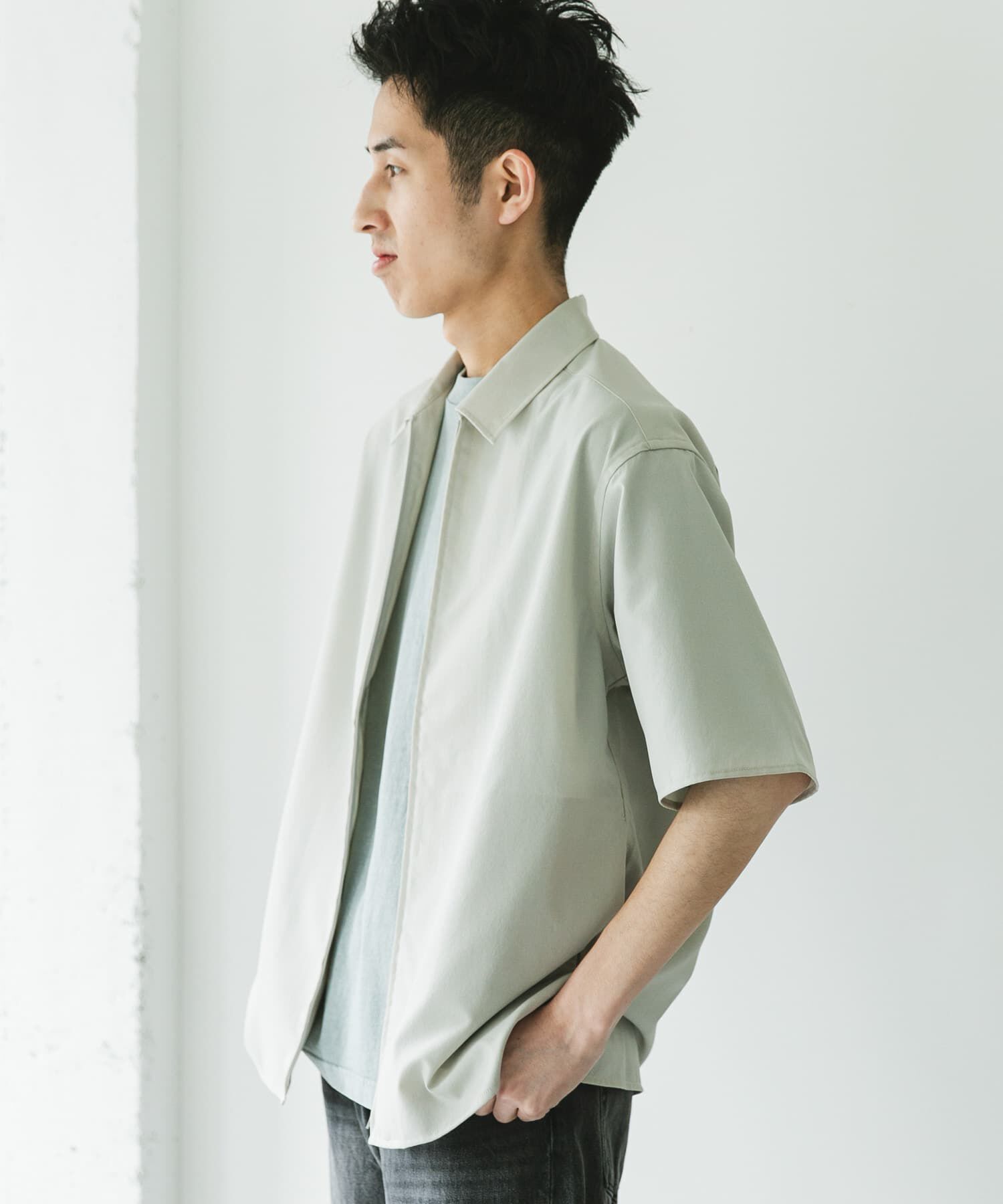 URBAN RESEARCH DOORS「『UR TECH DRYLUXE』ZIP SHIRTS」|シャツ・ブラウス|