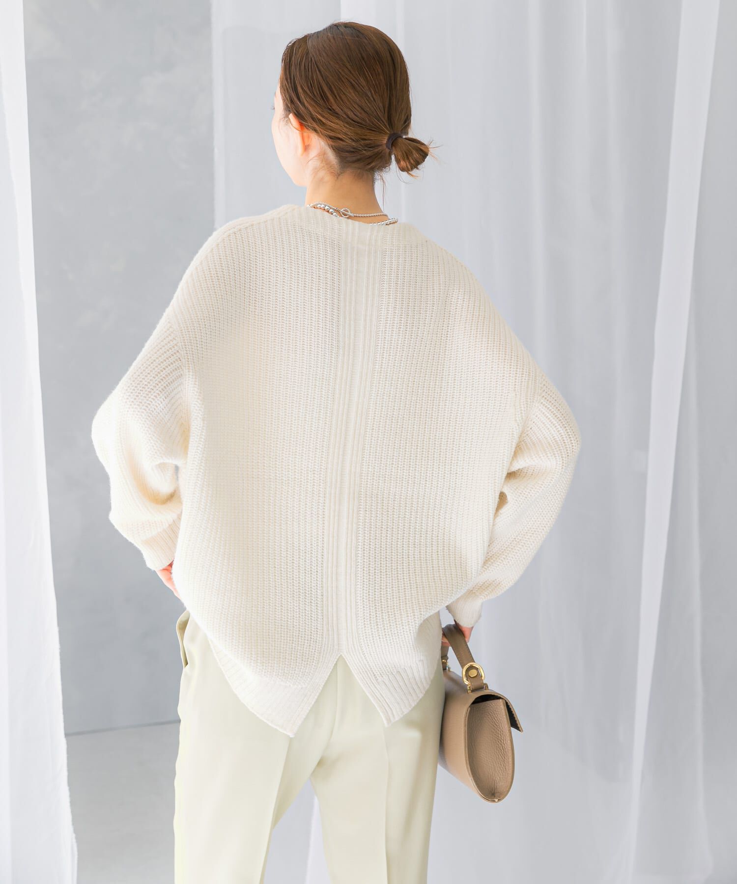 URBAN RESEARCH ROSSO「ボートネックバックスリット畦ニット」|ニット・セーター|