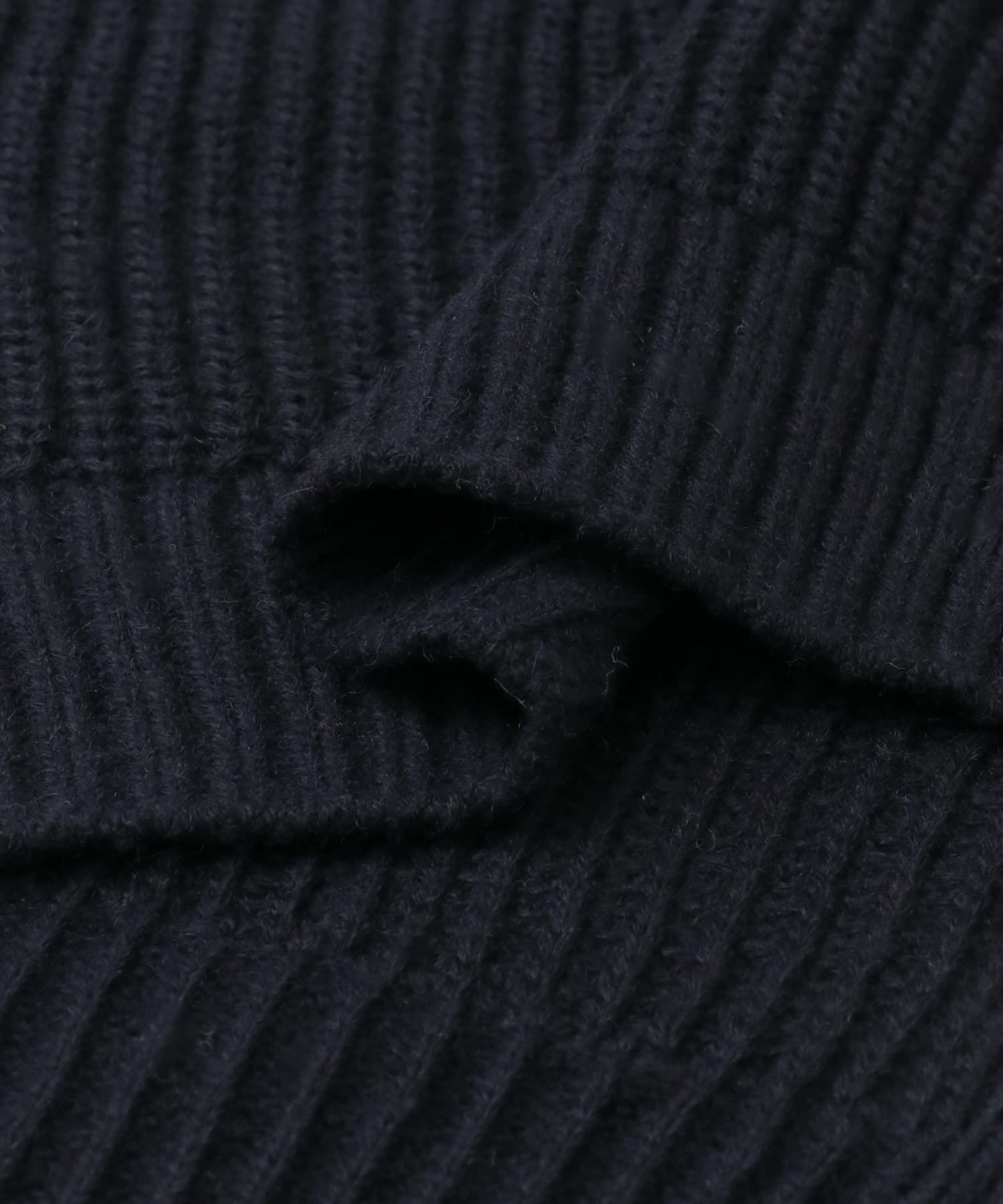 URBAN RESEARCH ROSSO「ボートネックバックスリット畦ニット」|ニット・セーター|