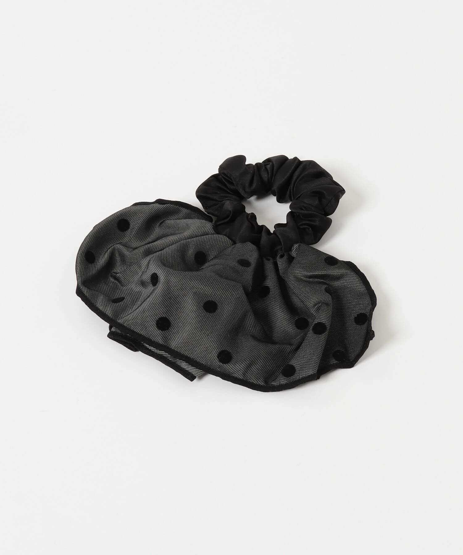 SMELLY「ドットフリルシュシュ」|ヘアゴム・シュシュ|