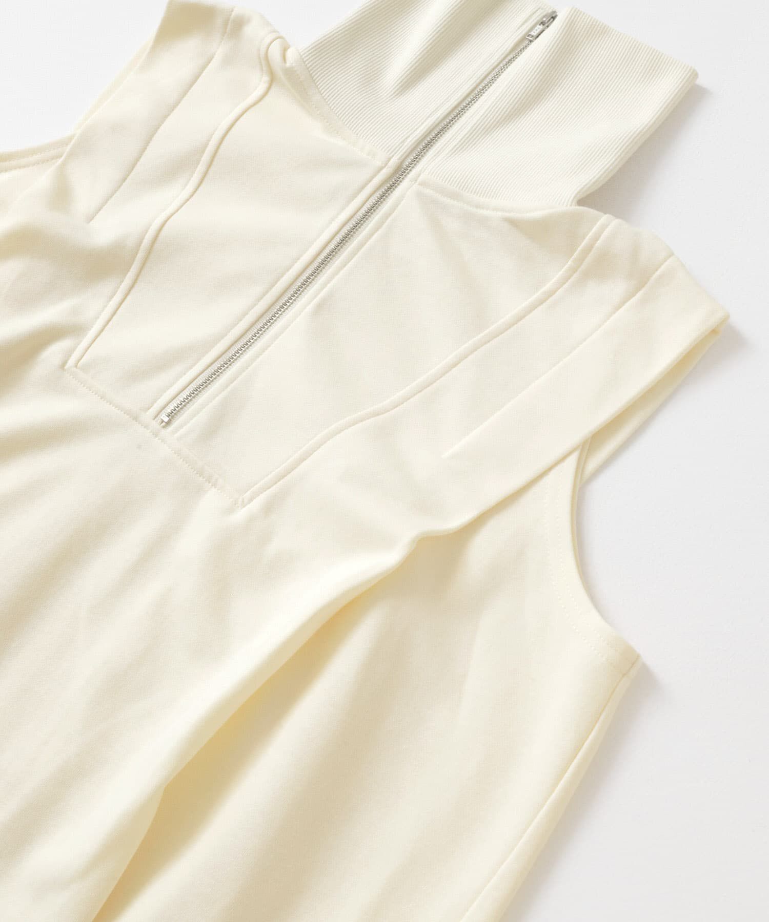  「ハーフZIPカットワンピース」|ワンピース|