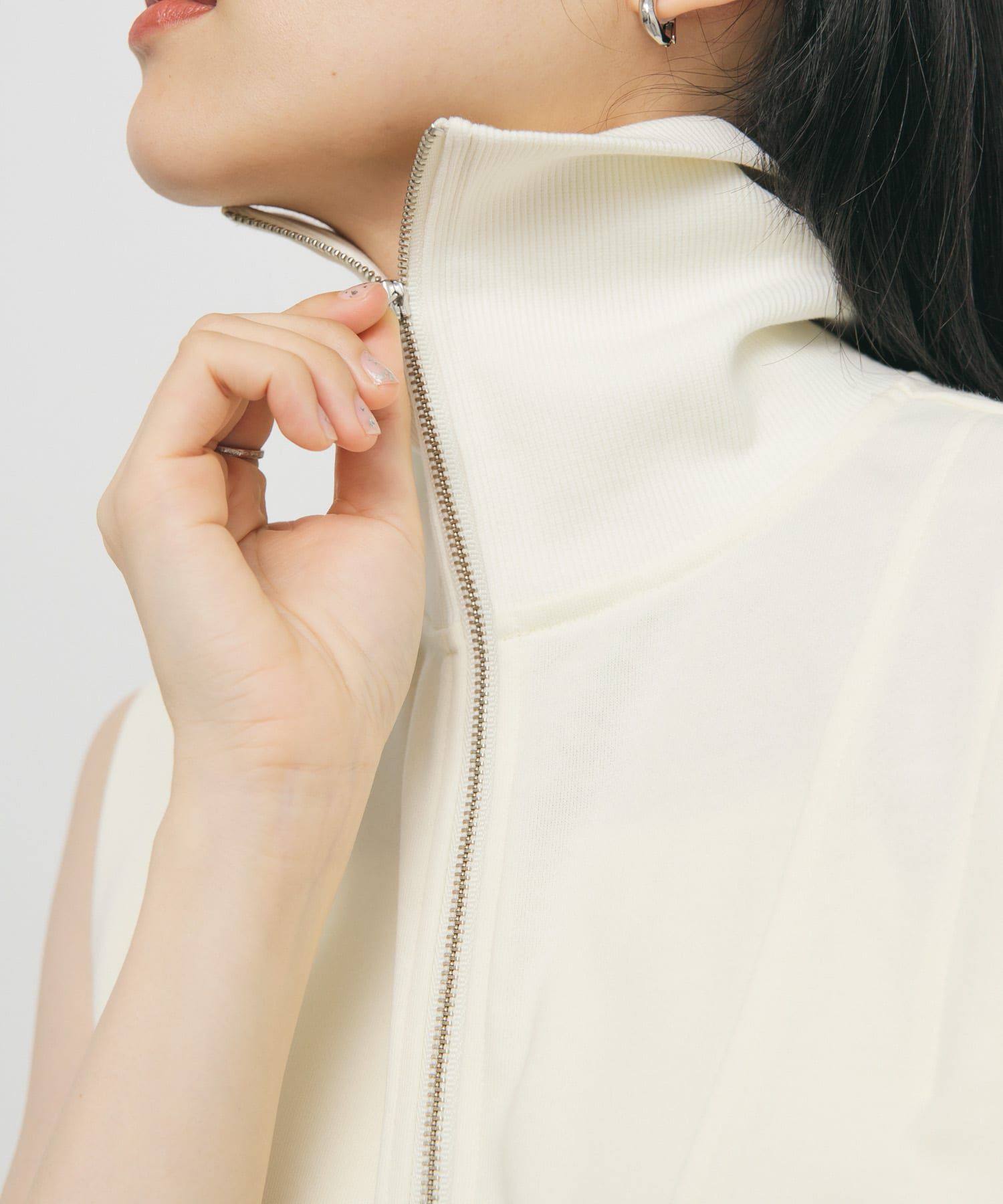  「ハーフZIPカットワンピース」|ワンピース|