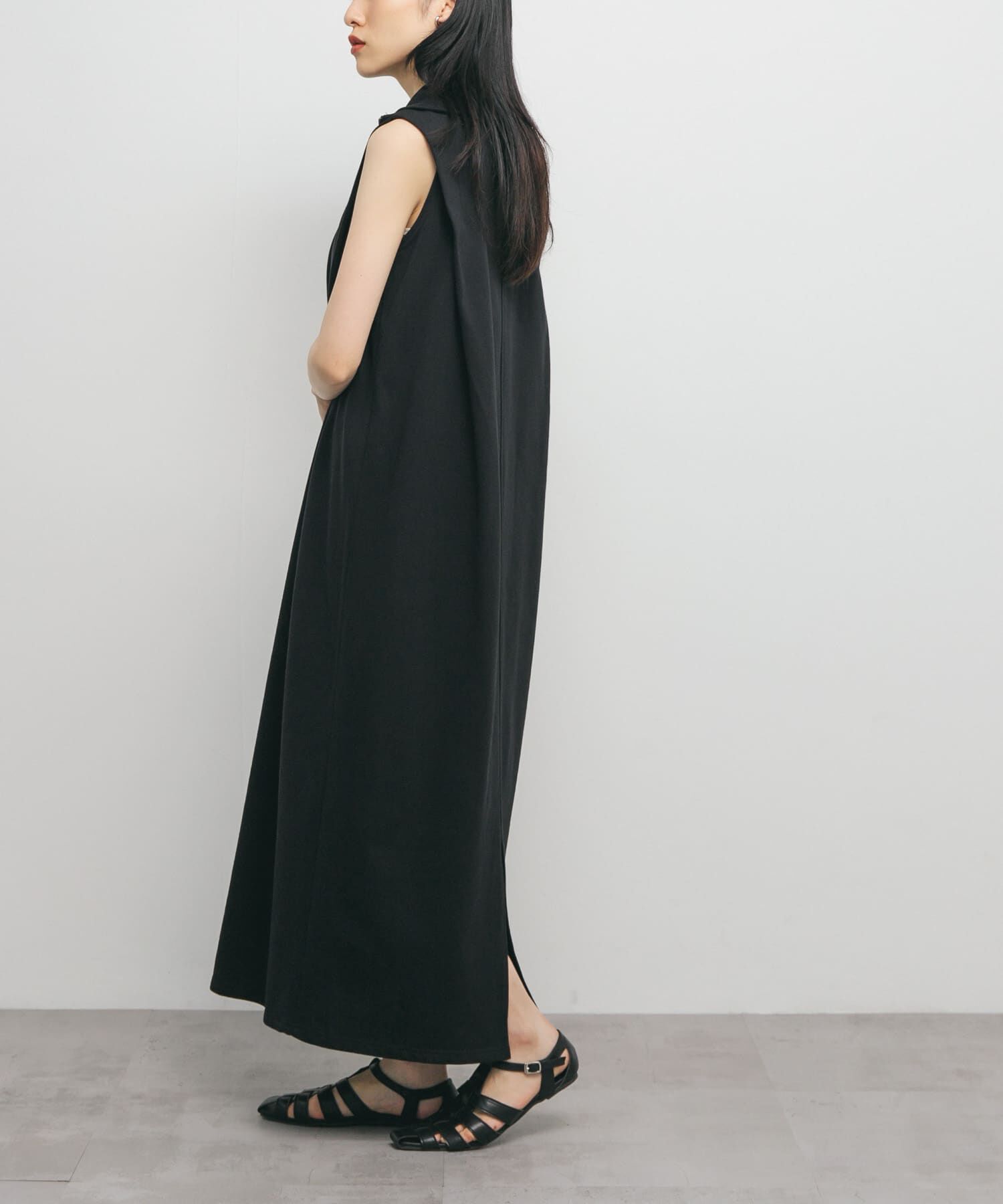  「ハーフZIPカットワンピース」|ワンピース|