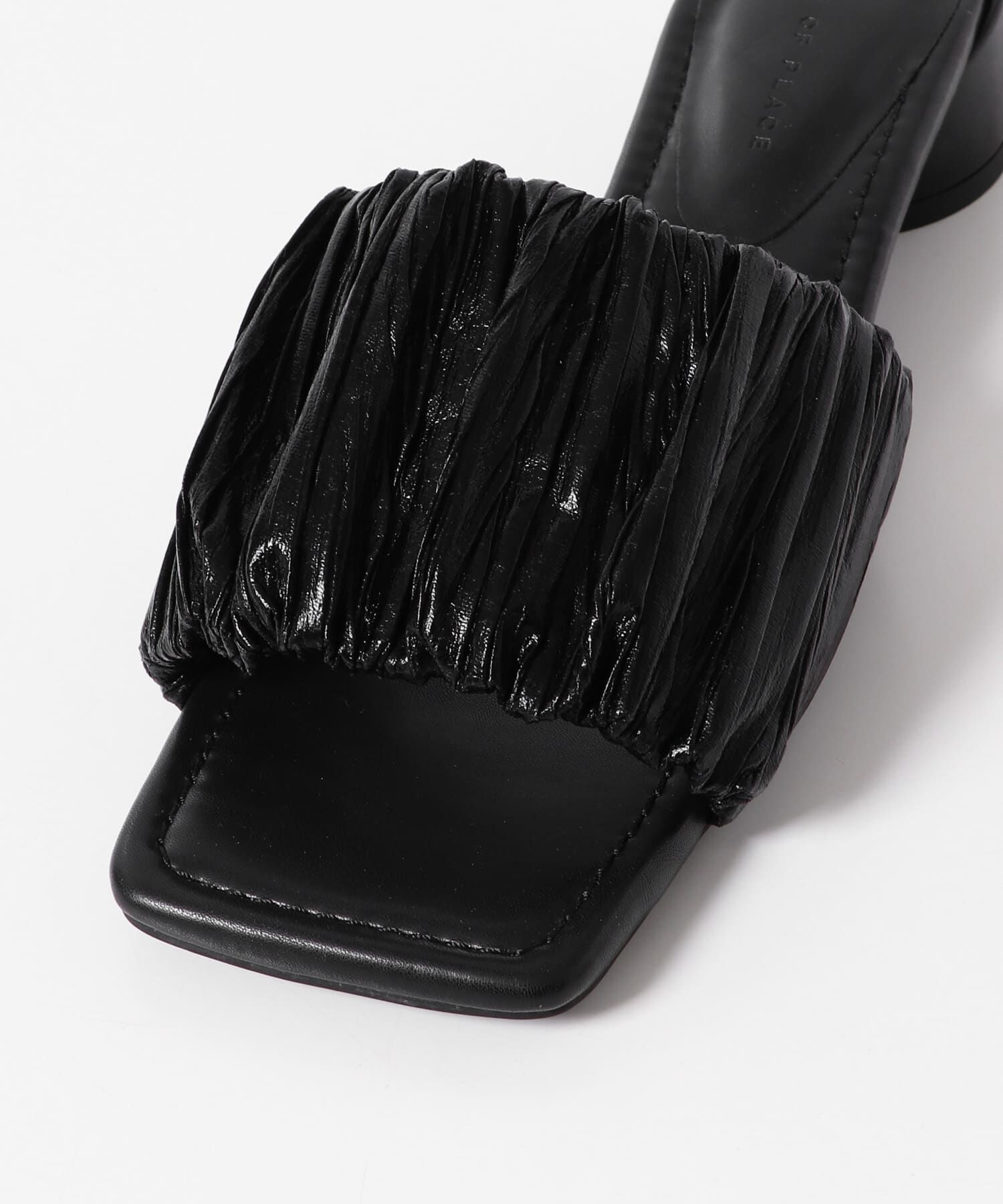 SENSE OF PLACE by URBAN RESEARCH「スクエアトゥメタリックギャザーサンダル」|サンダル|