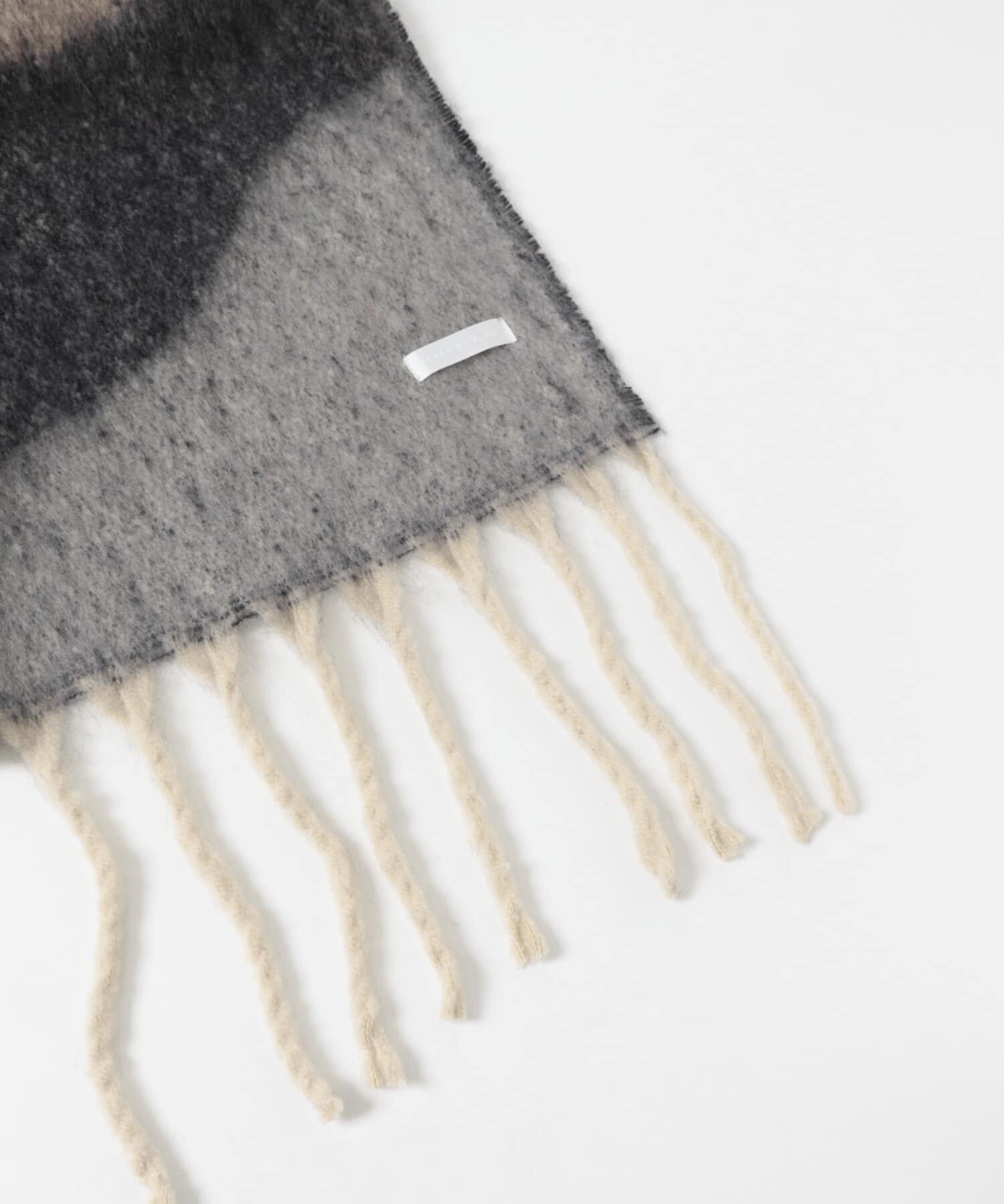 SENSE OF PLACE by URBAN RESEARCH「パターンボリューム大判マフラー」|マフラー|