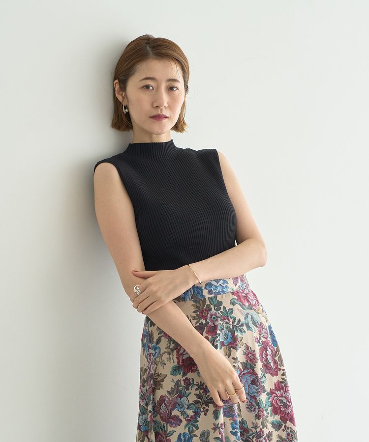 YECCA VECCA「ハイネックノースリーブニット」|ニット・セーター|Black