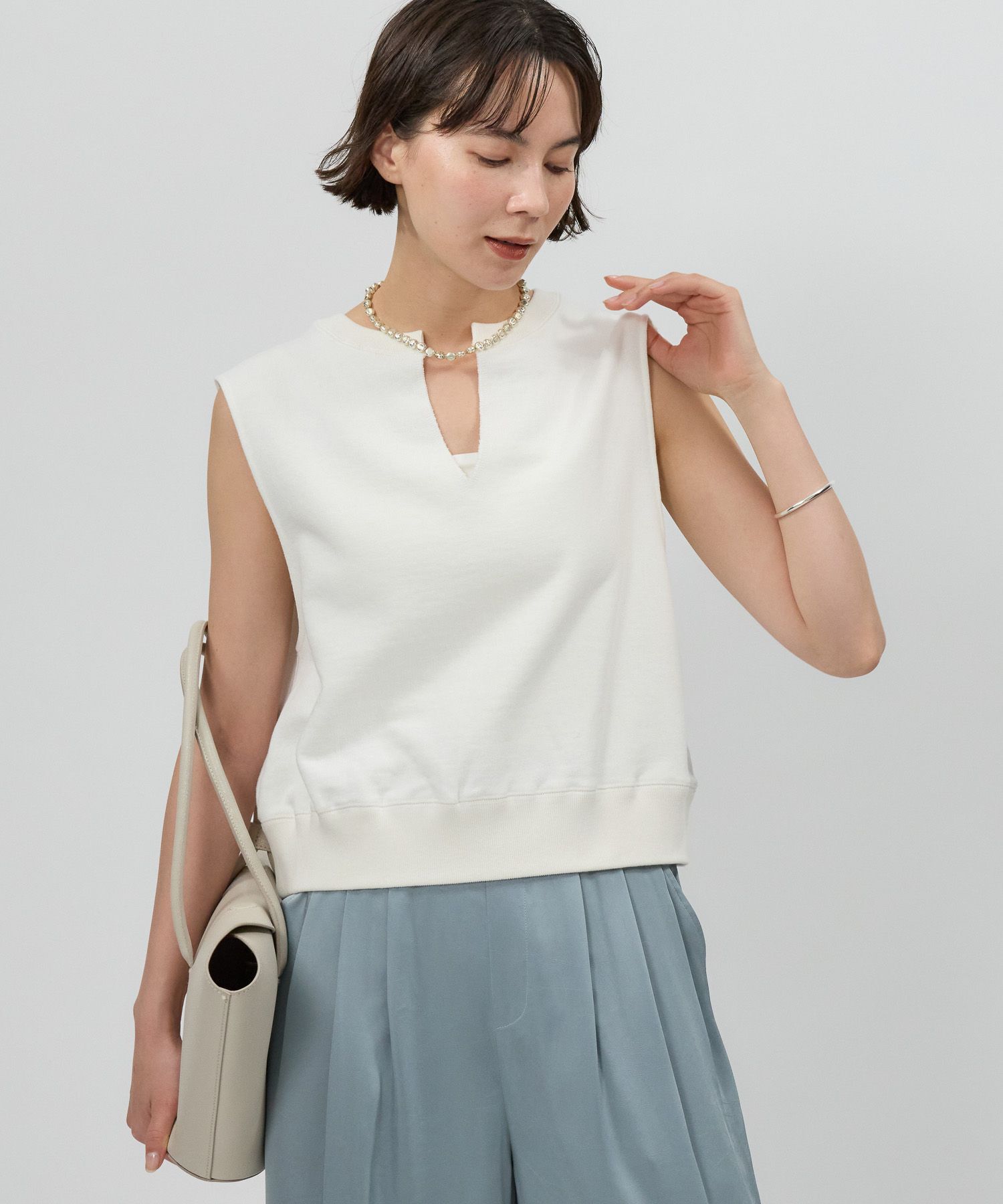 BABYLONE「ショート裏毛プルオーバー」|Tシャツ・カットソー|ｵﾌﾎﾜｲﾄ