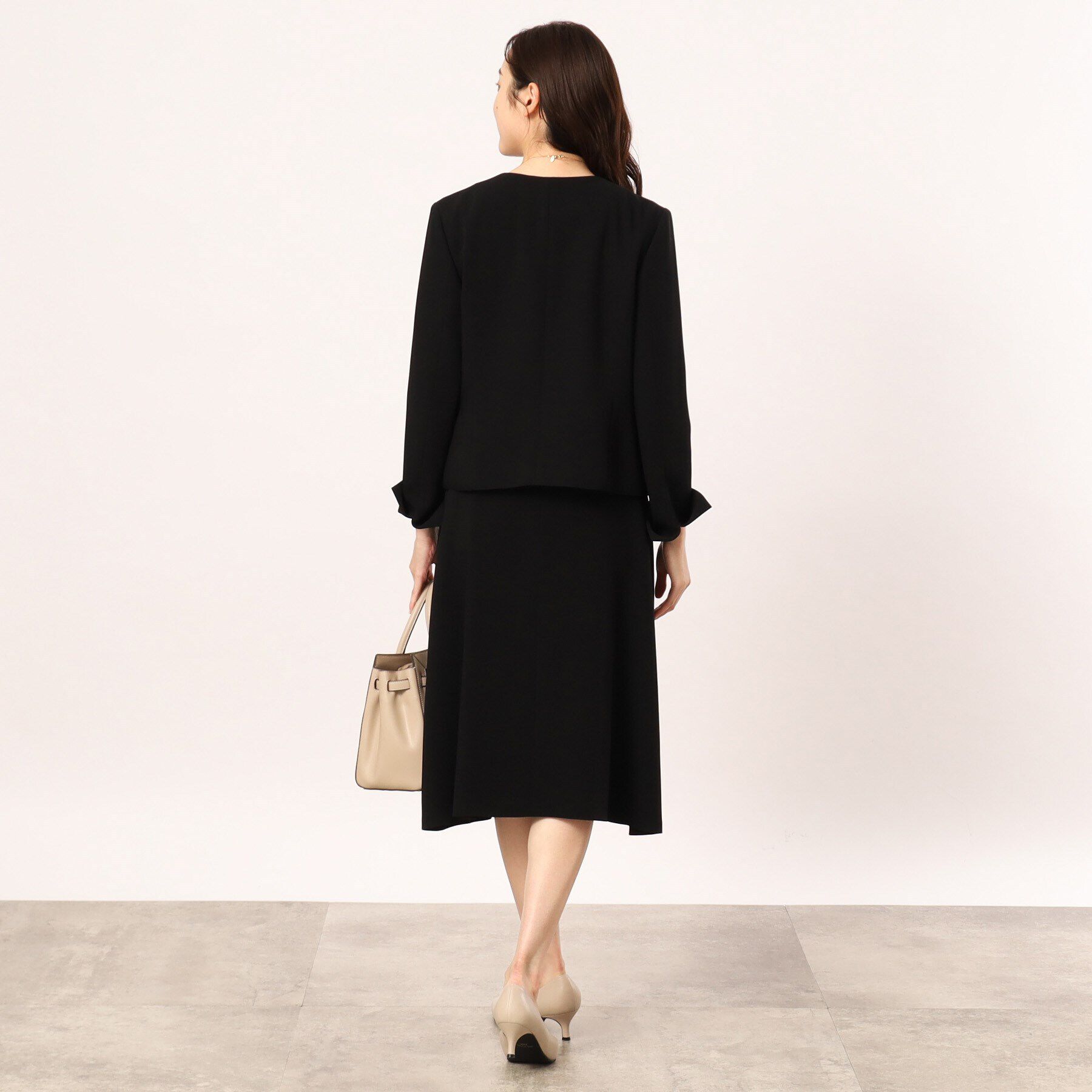 UNTITLED「トリアセエアクロススカート」|スカート|