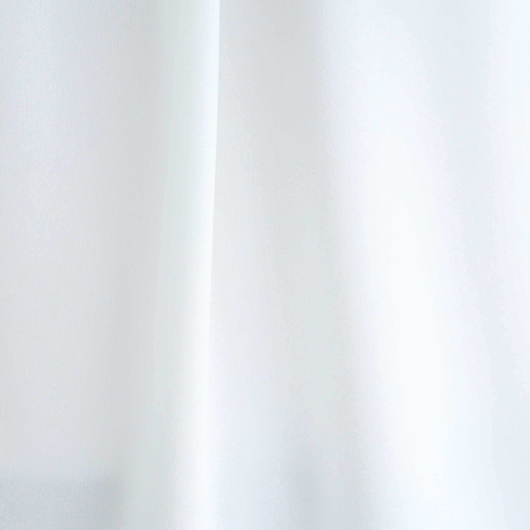 INDIVI「【通勤に最適！/洗える/UVケア】Vネックタックデザインブラウス」|シャツ・ブラウス|