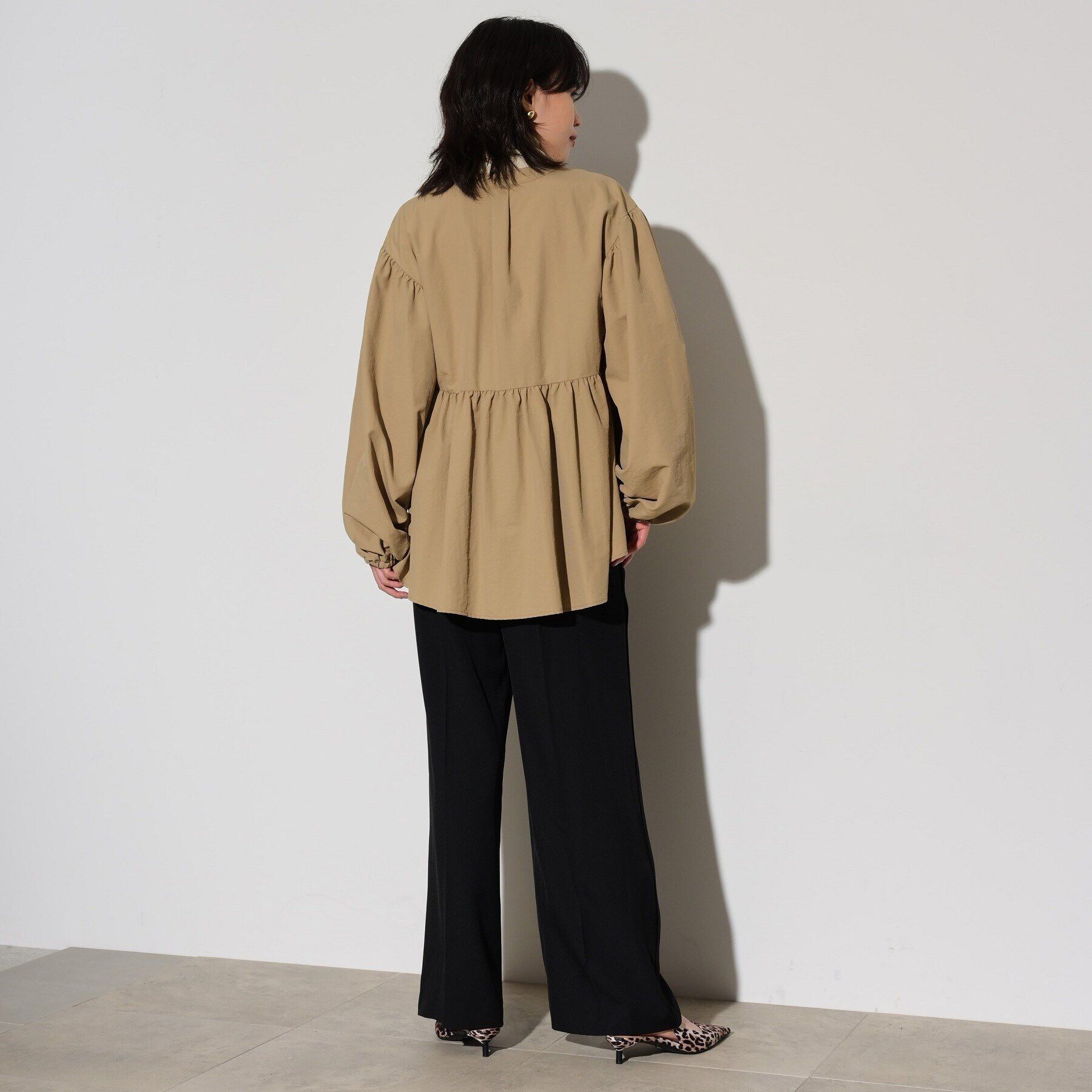 GALLEST「ノーカラーぺプラムブルゾン」|ブルゾン・スタジャン|