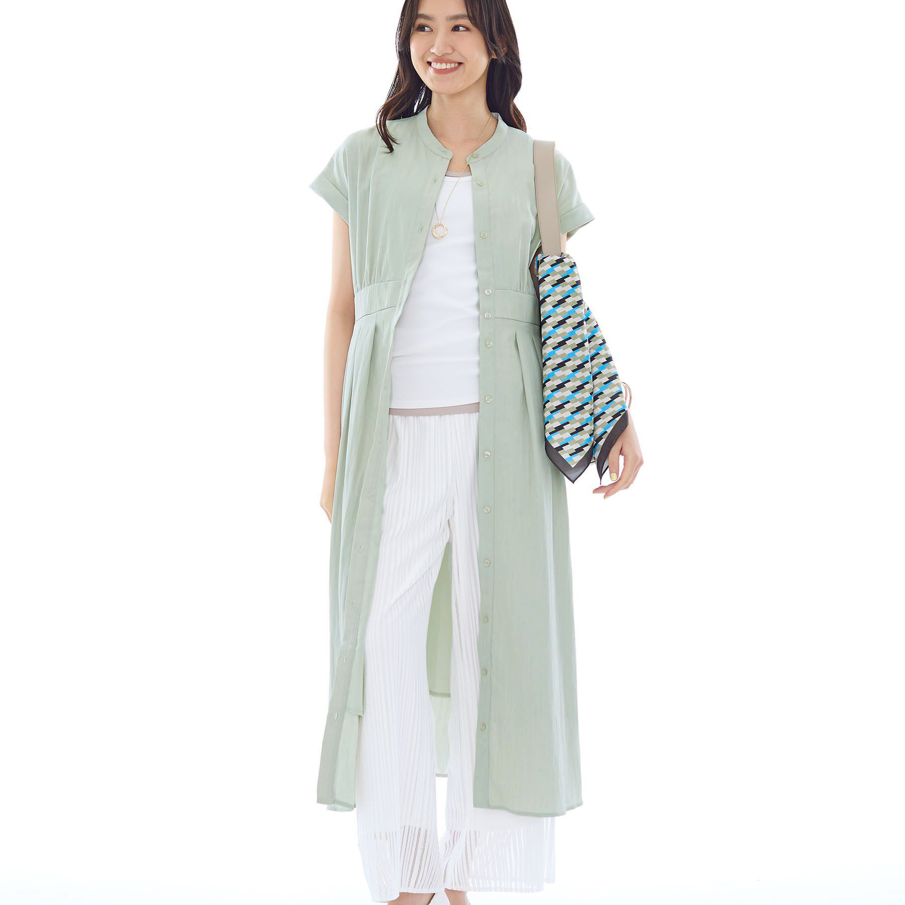 INDIVI「フレアワンピース」|ワンピース|グレージュ(050)