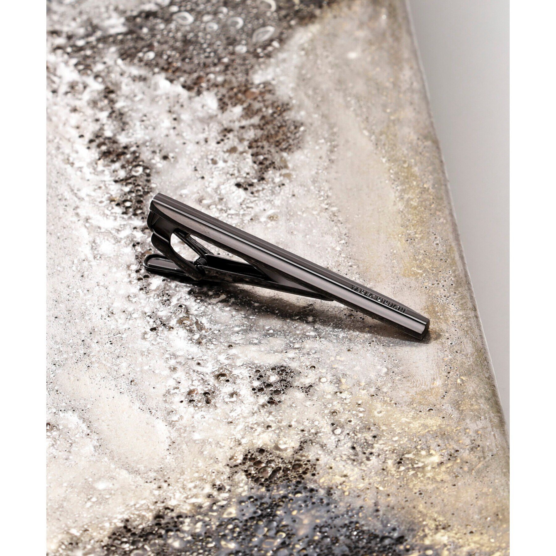 TAKEO KIKUCHI「【Made in JAPAN】アーカイブ ビンテージトップ タイバー」|ネクタイピン・カフスボタン|ブラックシルバー(0