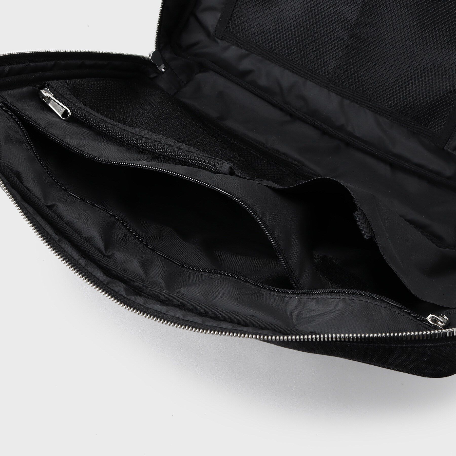 TAKEO KIKUCHI「【3WAY/15インチPC対応】ヒートエンボス矢絣柄 バッグ」|リュック|