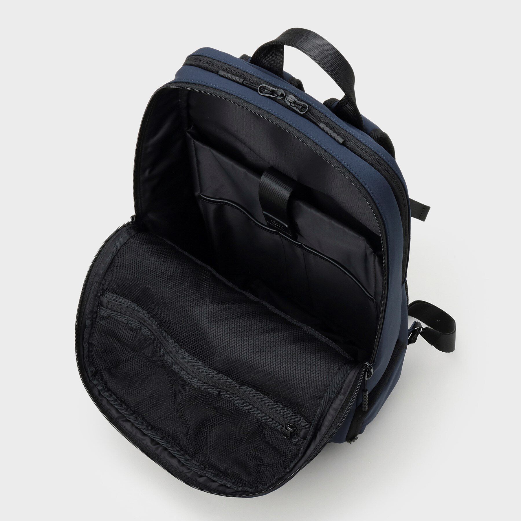 TAKEO KIKUCHI「【高機能/ONOFF】ドライタッチ エアメッシュ リュック」|リュック|