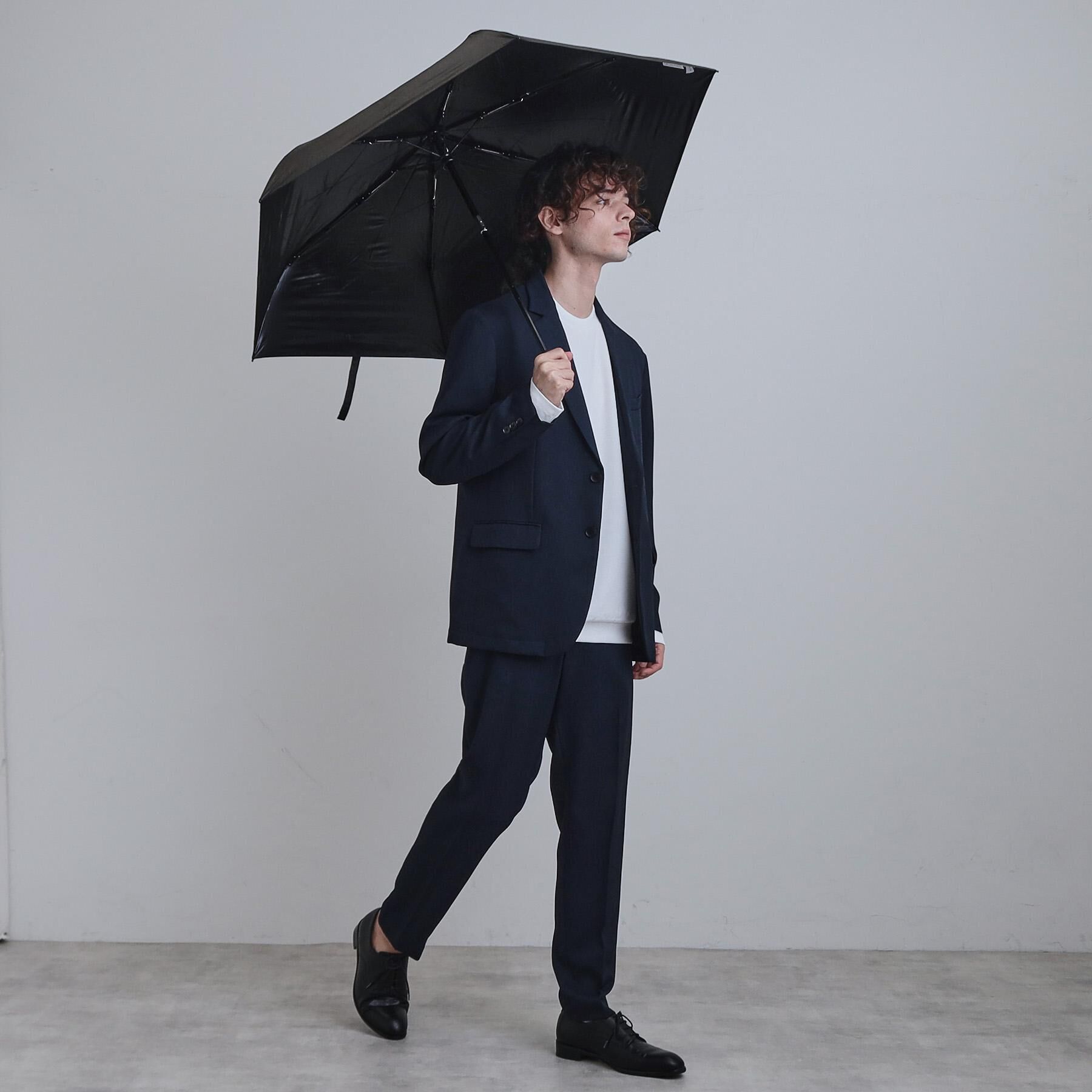 tk.TAKEO KIKUCHI「晴雨兼用折りたたみ傘／オリジナルカラビナ付」|傘|