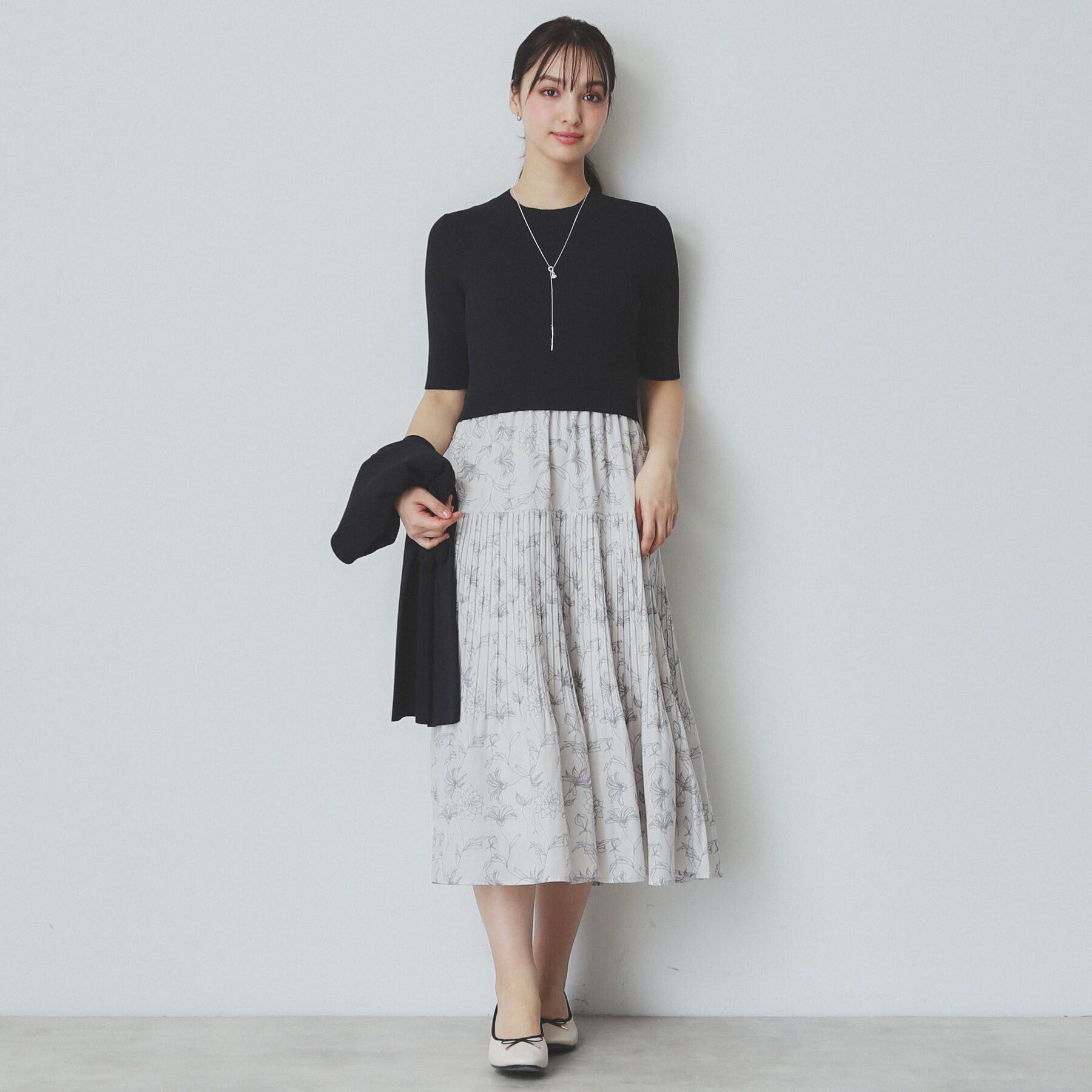 index「《ツインセット》カーディガン&times;ニットドッキングワンピース【洗濯機洗い可】」|スーツ|