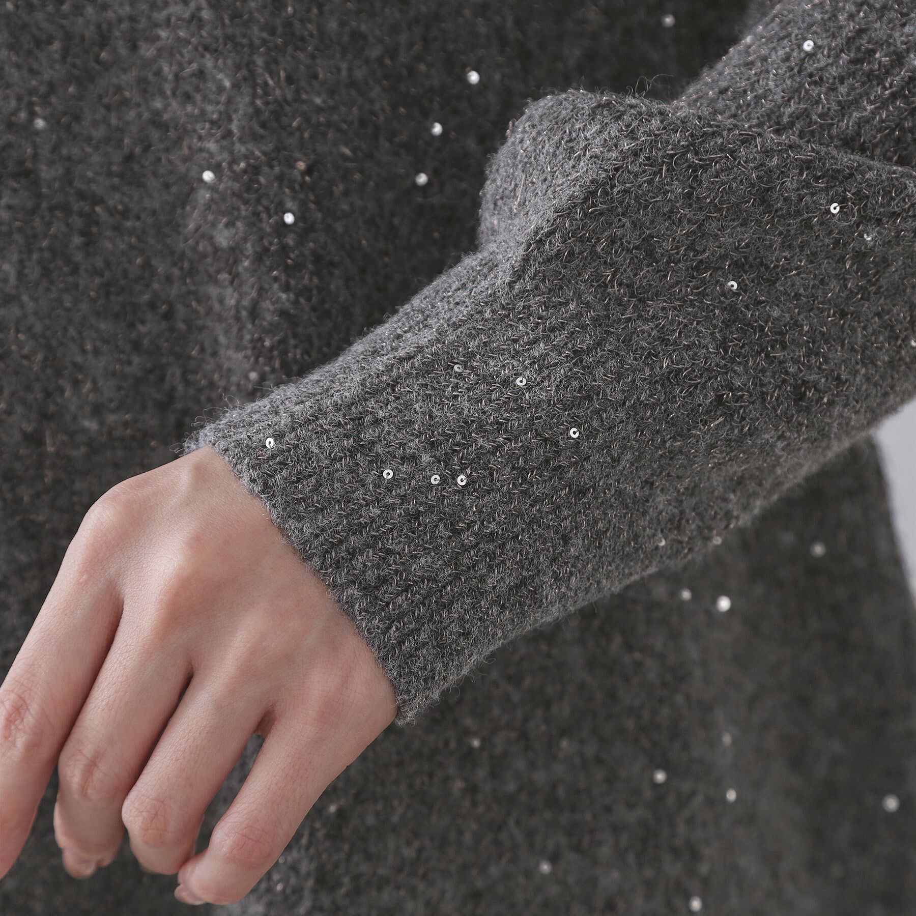 OPAQUE.CLIP「スパンコールラメ衿2WAYペプラムニット【洗濯機OK】」|ニット・セーター|