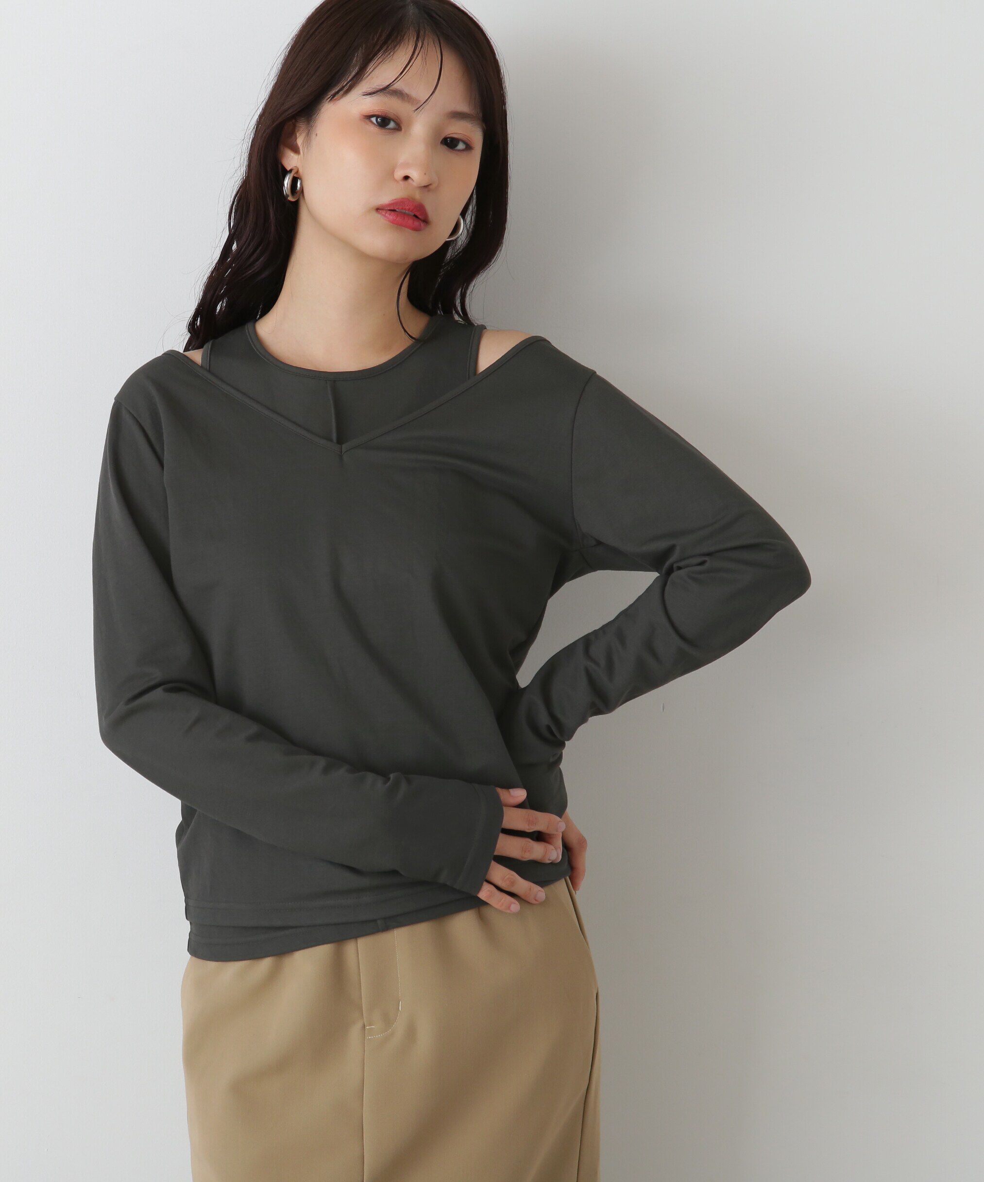  「タンク&times;ロンTレイヤードカットソー」|Tシャツ・カットソー|チャコール1