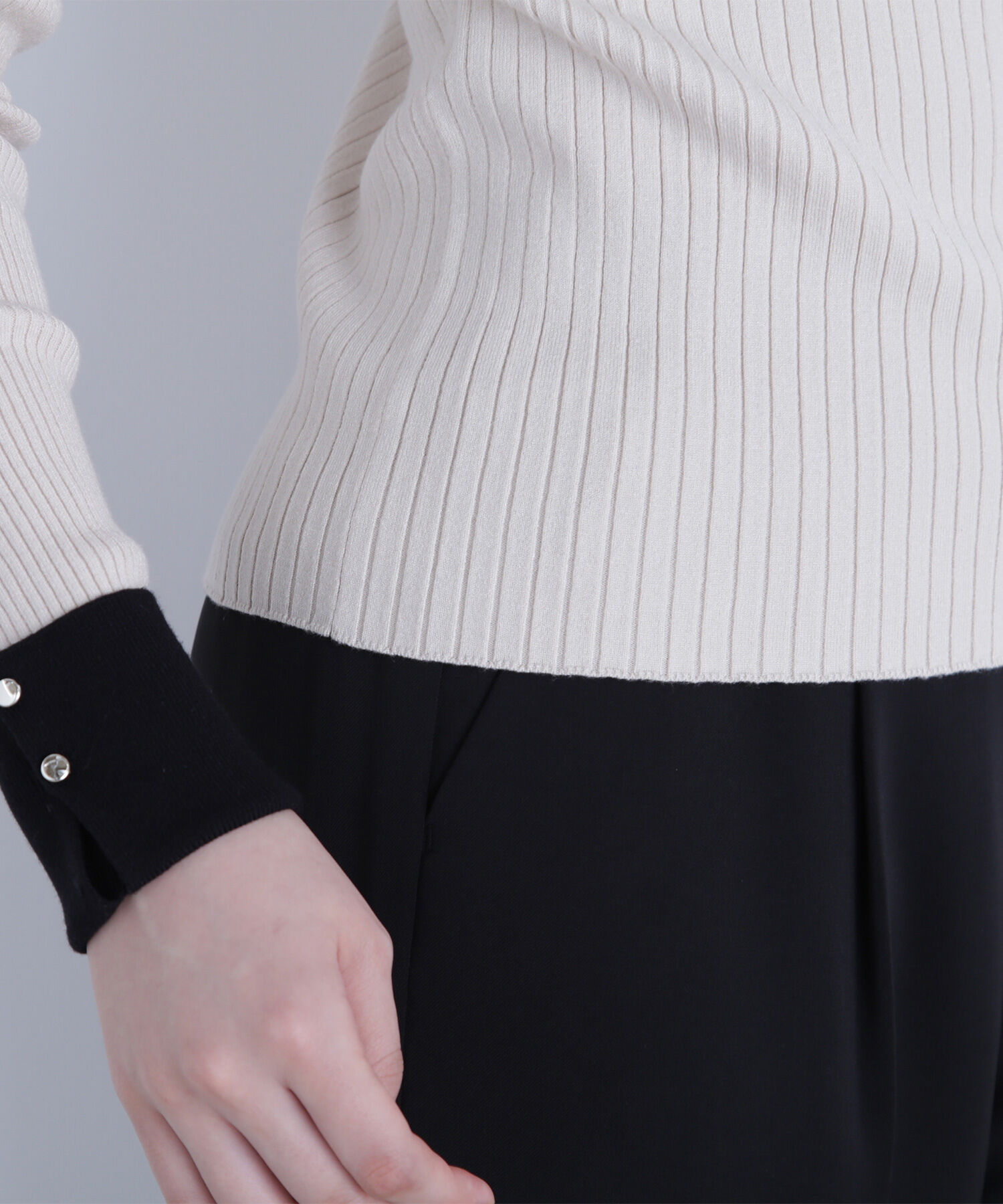  「フロントボタンバイカラーニット」|ニット・セーター|