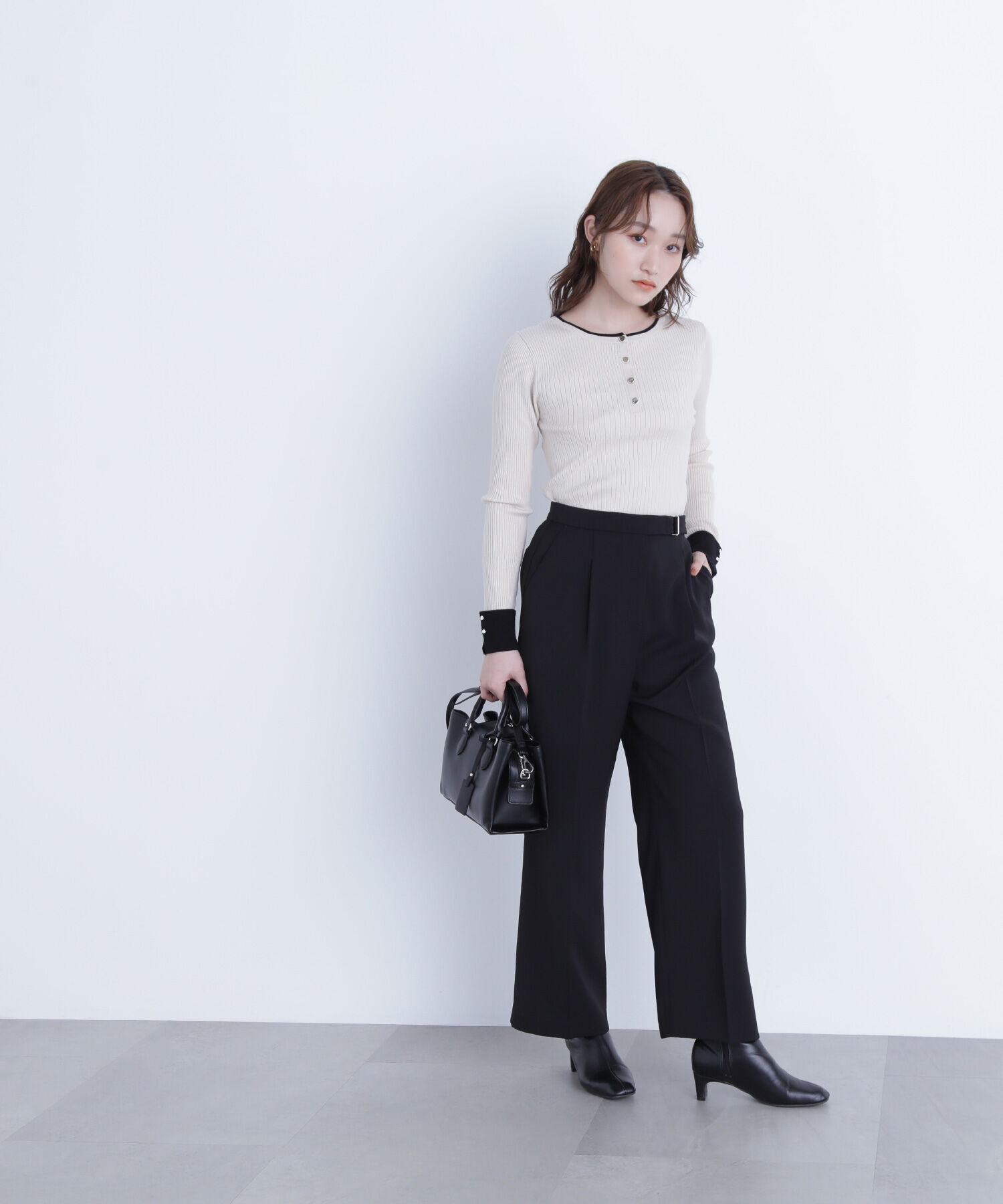  「フロントボタンバイカラーニット」|ニット・セーター|