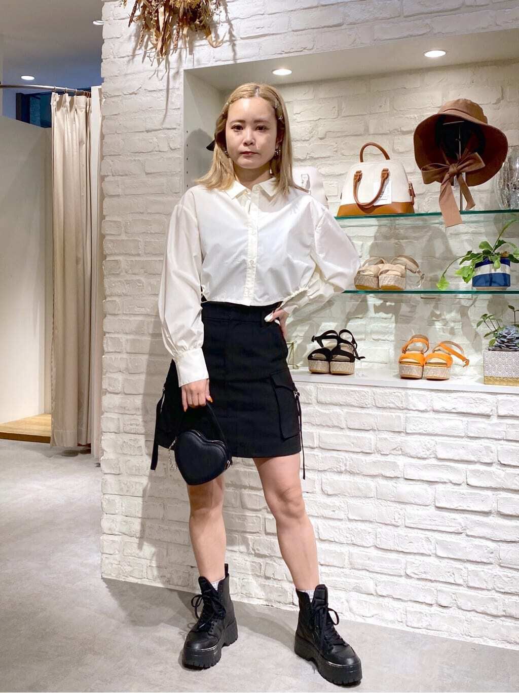  「裾ドロストカッティングショート丈シャツ」|シャツ・ブラウス|