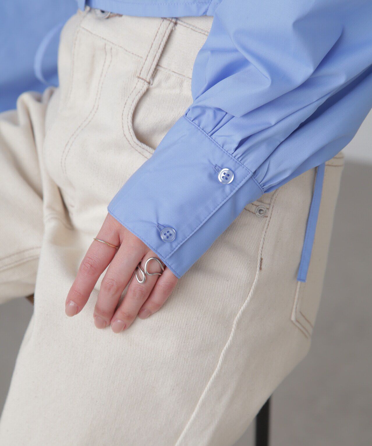  「裾ドロストカッティングショート丈シャツ」|シャツ・ブラウス|