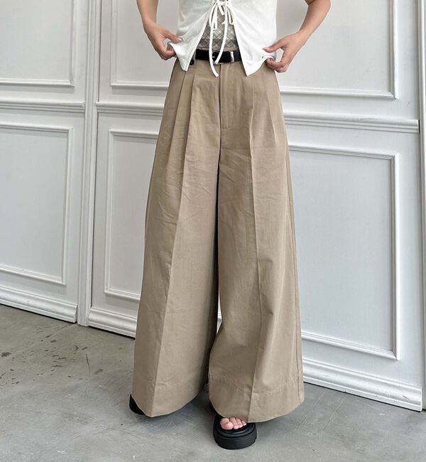 archives「ベルト付きタックワイドチノパンツ」|チノ|GREIGE