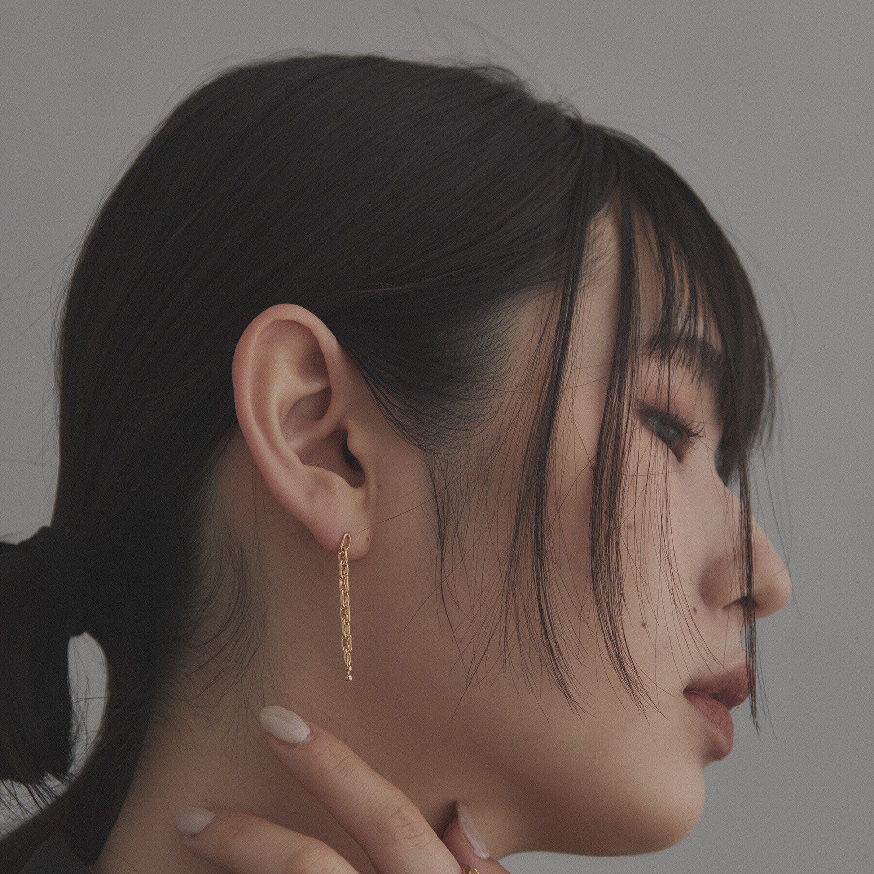 COCOSHNIK ONKITSCH「シルバー コンビネーションチェーン ニュアンスボールピアス GP」|ピアス|