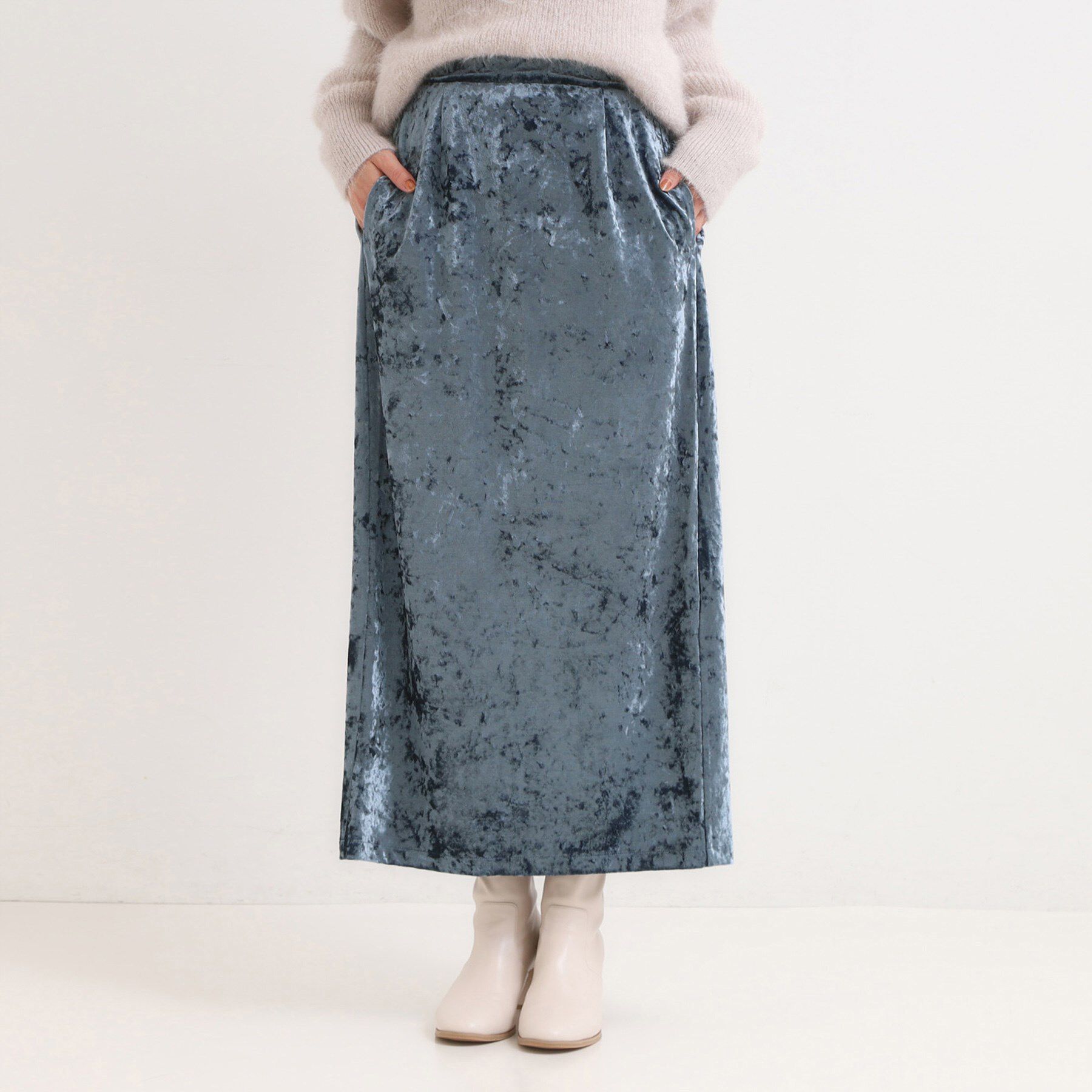 SHOO･LA･RUE「【S-LL】光沢感が華やかに ベロア調ナロースカート」|スカート|