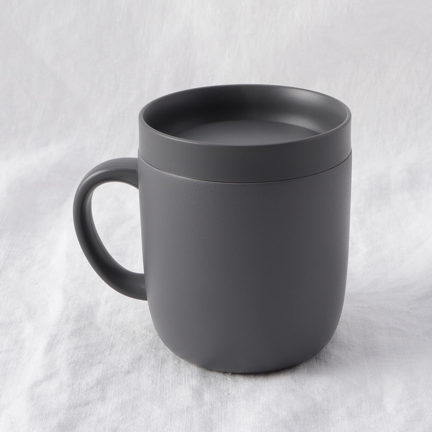 212 KITCHEN STORE「360&deg;カップ BK ＜marna マーナ＞」|グラス・マグカップ|