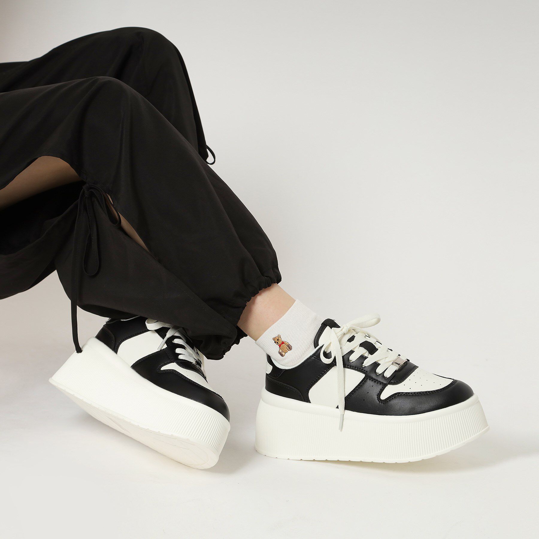 csT&P「厚底プラットフォームスニーカー」|スニーカー|