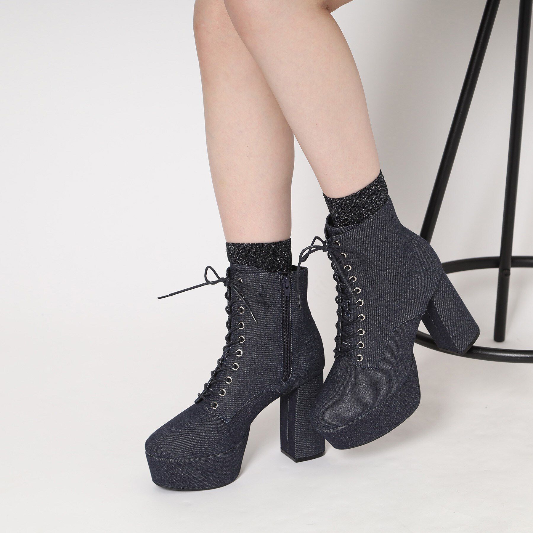 ESPERANZA「【ラク盛り／ショートブーツ】リピーター続出／脚長美脚　厚底レースアップブーツ」|ショートブーツ|