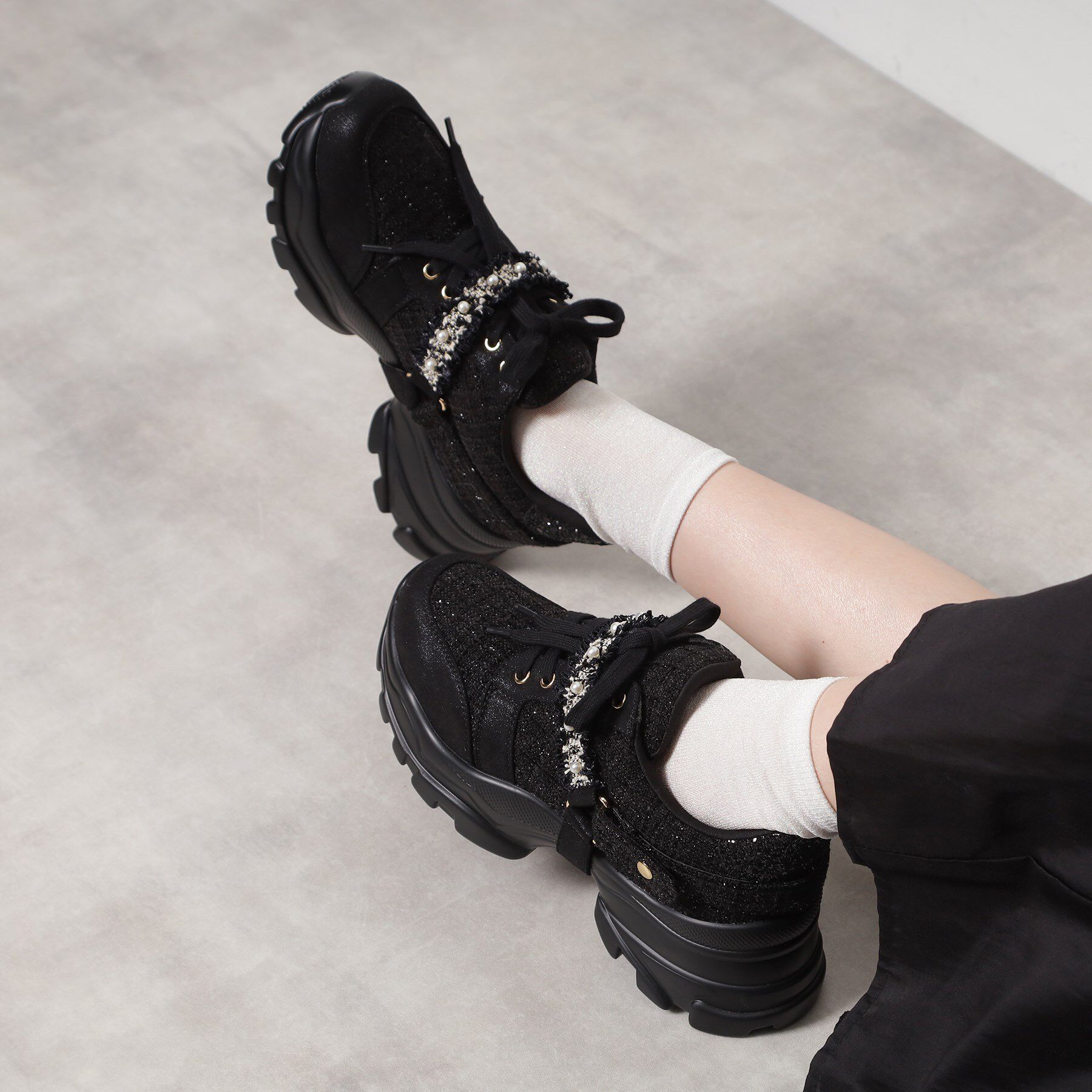 ESPERANZA「フリル&times;パール調ベルトツイードスニーカー」|スニーカー|