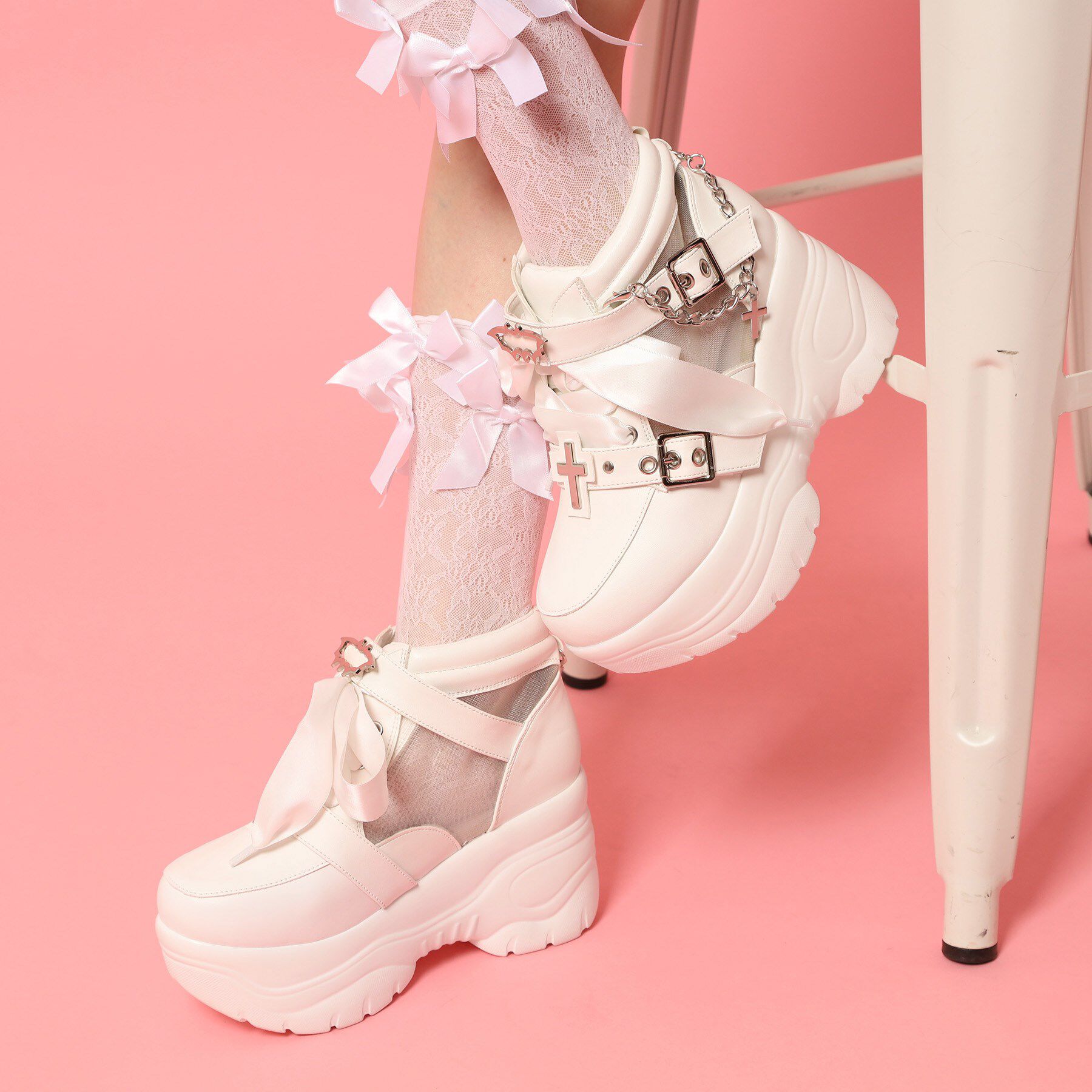 csT&P「十字架チュールスニーカー」|スニーカー|