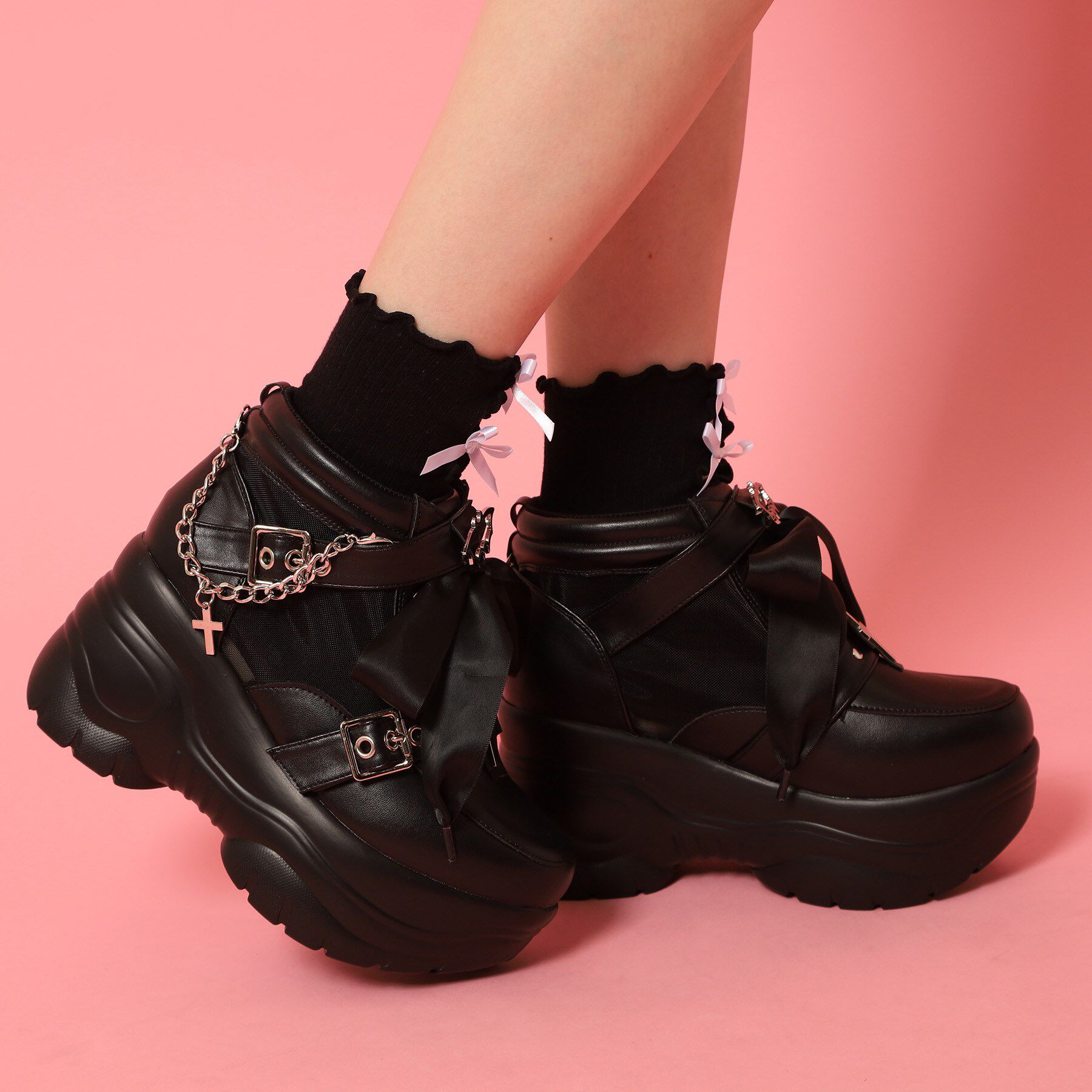 csT&P「十字架チュールスニーカー」|スニーカー|