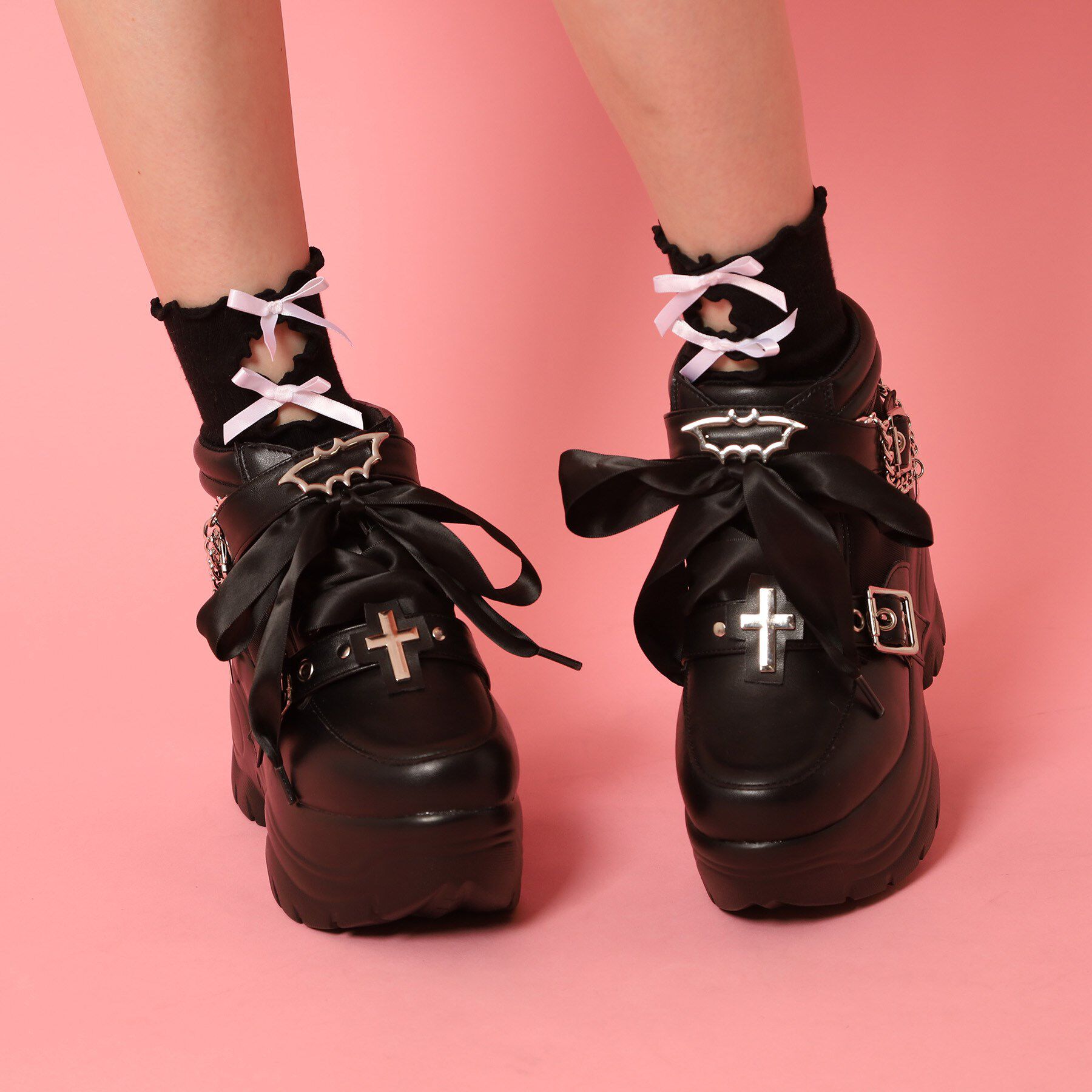 csT&P「十字架チュールスニーカー」|スニーカー|ブラック(019)