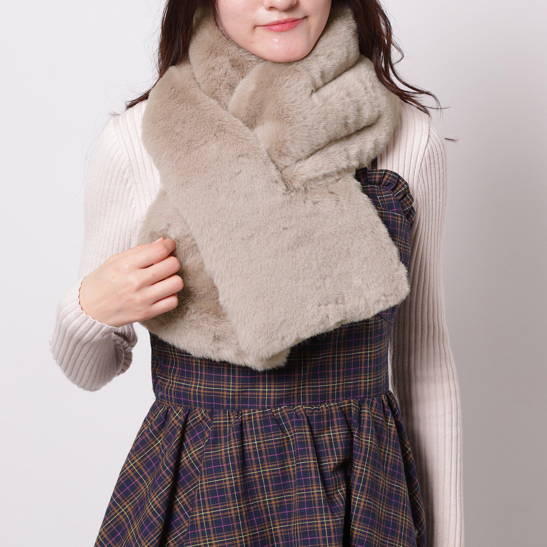 Ober Tashe「フェイクファークロスマフラー」|ストール|