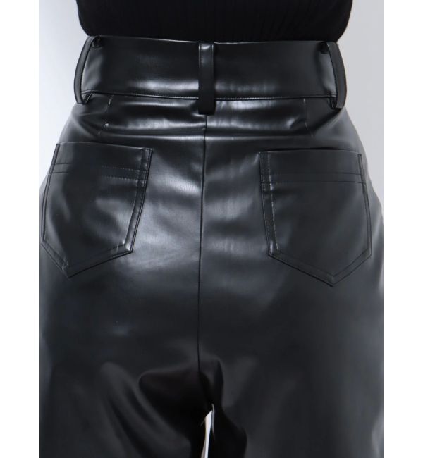 EMODA「フェイクレザーハイウエストショートパンツ」|その他|