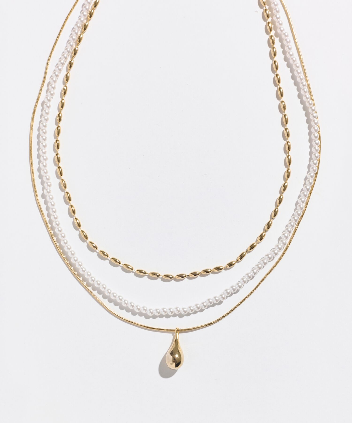 Phoebe「パール&times;ドロップメタル3連ネックレス　ゴールド」|ネックレス|