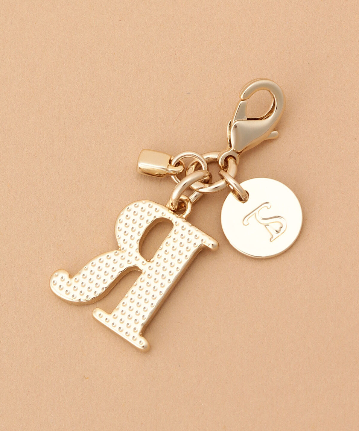 Samantha Thavasa「ビジューシンプルイニシャルファスナーチャーム(R)」|チャーム・キーホルダー|