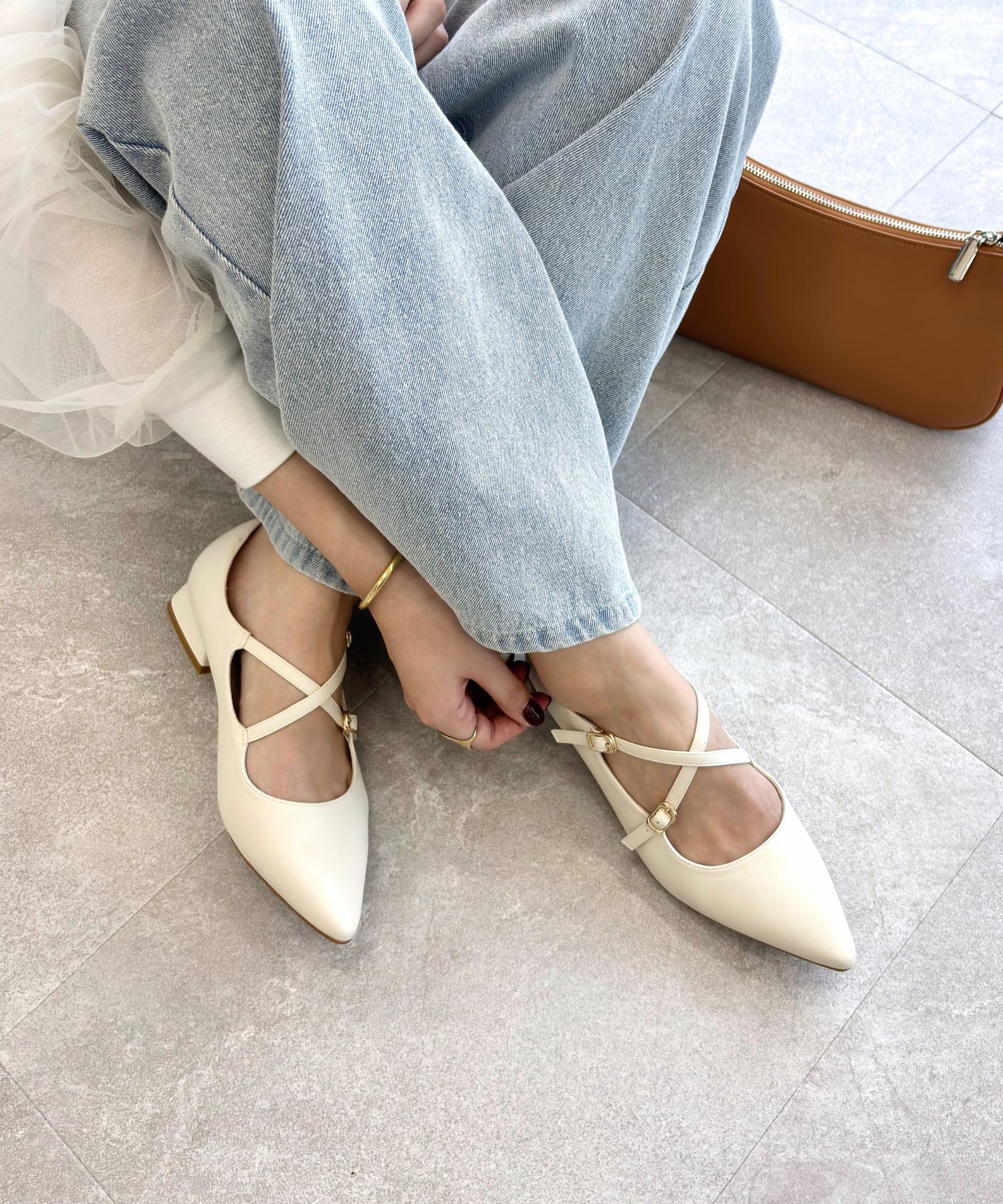 ORiental TRaffic「●2025春夏新作●クロスストラップポインテッドトゥパンプス/51116　フラット トレンド 人気」|パンプス|