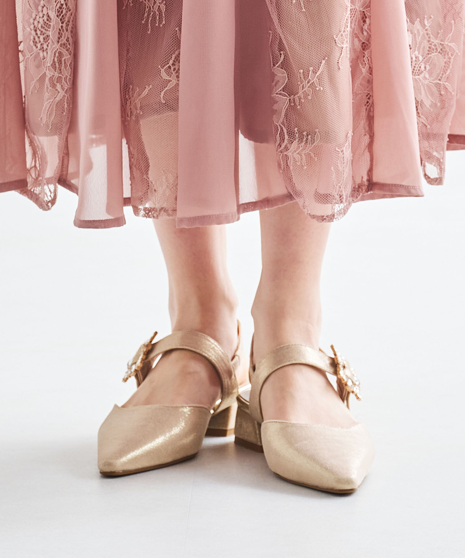 ORiental TRaffic「【オケージョン】●2025春夏新作●ビジューバックストラップローヒールパンプス/MOR111」|パンプス|