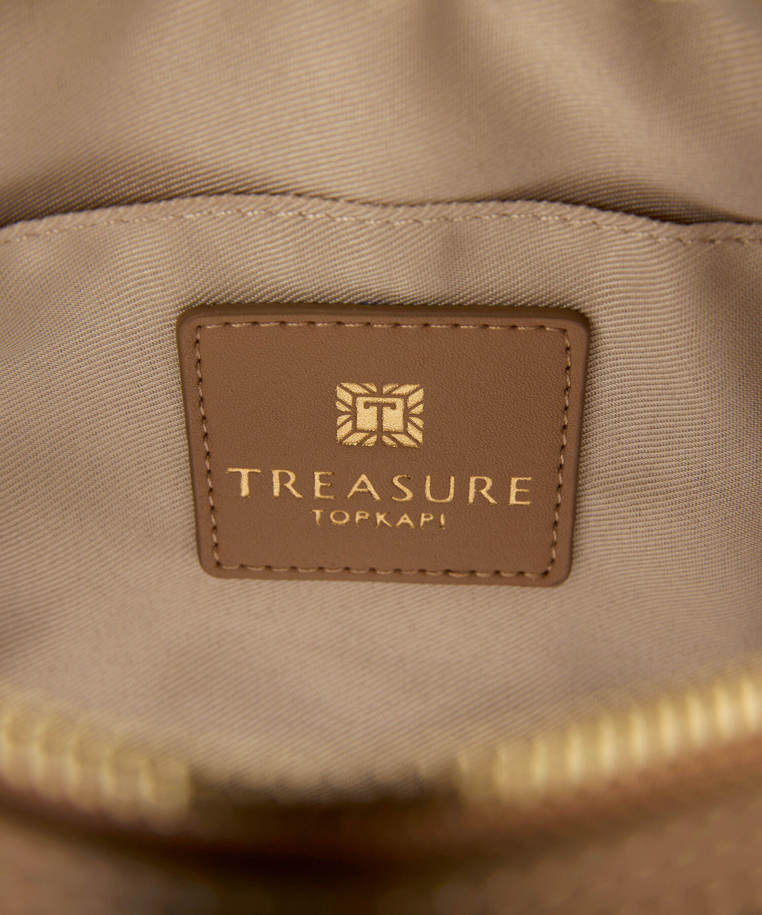 TOPKAPI BREATH「【TREASURE TOPKAPI】マイルドサテン スカーフ柄 ショルダーバッグ」|ショルダー・メッセンジャー|